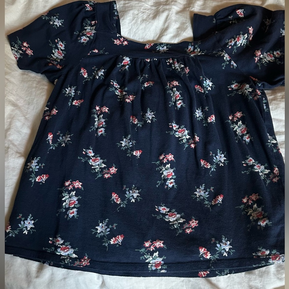 Lucky Brand navy floral top